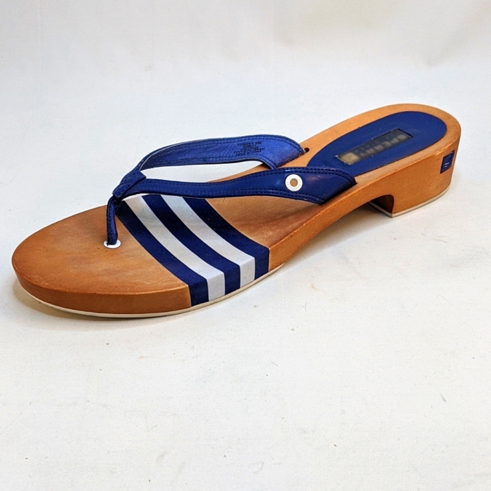 Sperry Topsider blue